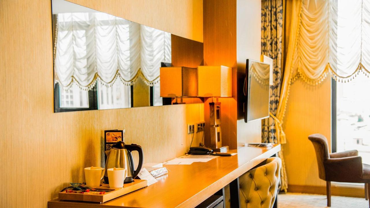 โรงแรมอาเซเลีย ทรับซอน ภายนอก รูปภาพ